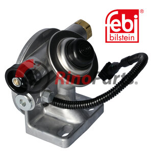 000 477 45 08 Fuel Hand Pump with bracket and fuel filter housing cover