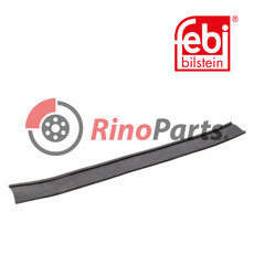 1 747 507 Base, Support for fuel tank strap